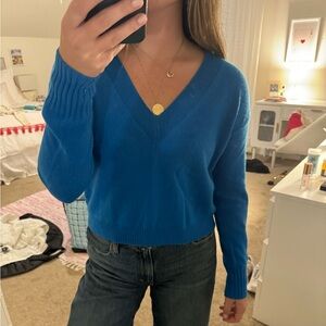 Blue INTERMIX cashmere v neck sweater
